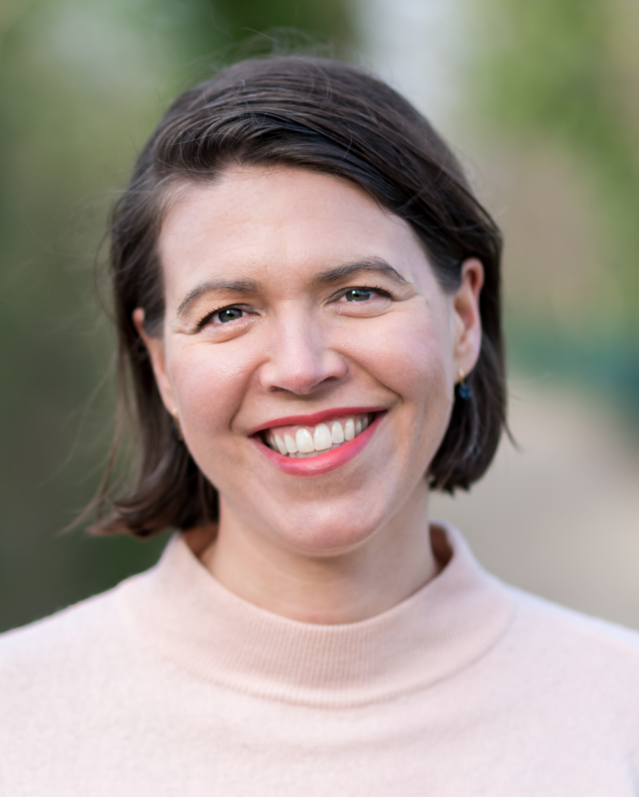 2472x3083 @ 726,0 2472x3083 @ 726,0